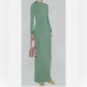 NWT GALVAN LONDON
ATHENA‎ PEARL DRESS
399SEA

SMALL